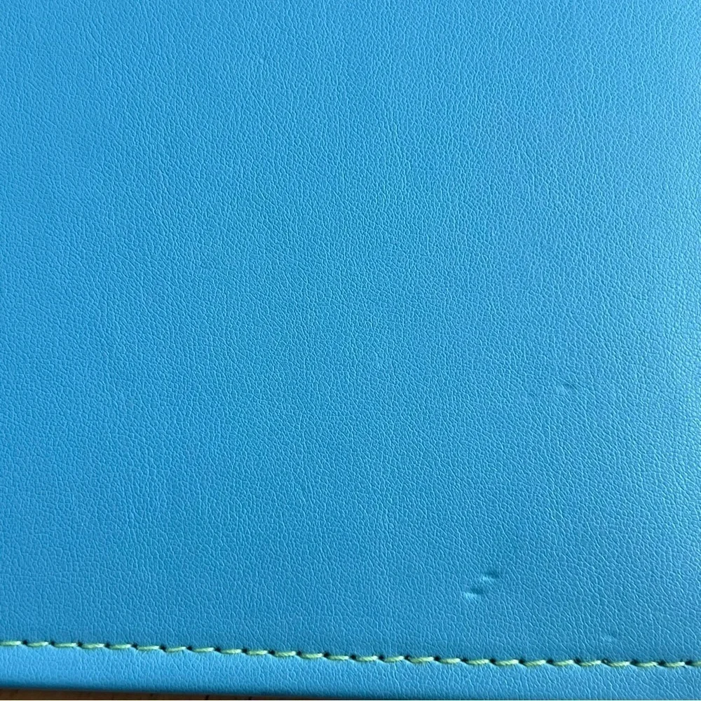 Creative Memories 9 x 9 PicFolio Album 12 Fabric Pages Blue with Green Stitching